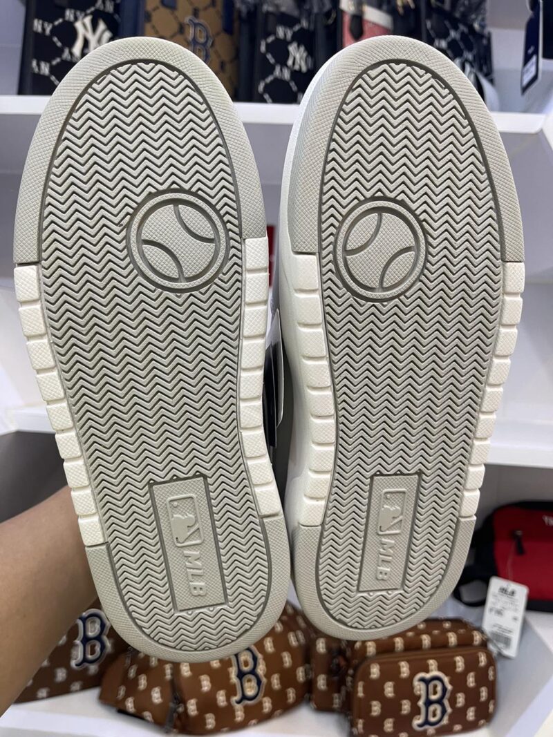GIÀY CHUNKY LINER MLB CHÍNH HÃNG XÁM SIZE 245 38.5 REAL TRUE AUTHENTIC