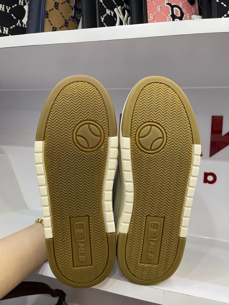 CHUNKY LINER MLB ĐẾ GUN CHÍNH HÃNG HÀN QUỐC MLB KOREA SIZE 38.5 245 TRUE AUTHENTIC REAL