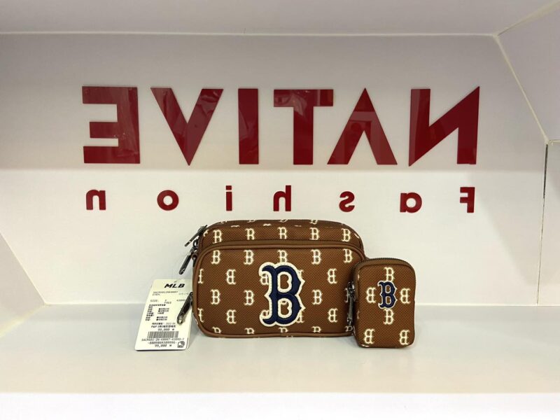 TÚI ĐEO CHÉO SIZE 18 BẰNG POLYESTER NI LONG REAL MLB KOREA CHÍNH HÃNG HÀN QUỐC TRUE AUTHENTIC